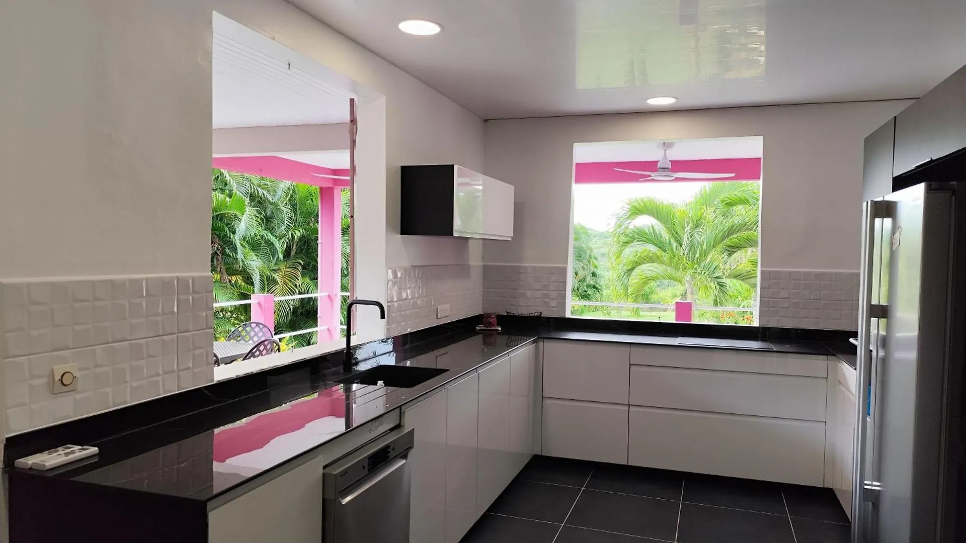 Villa Framboisine/ Bayalocation Bareto 0*,  Martinique
